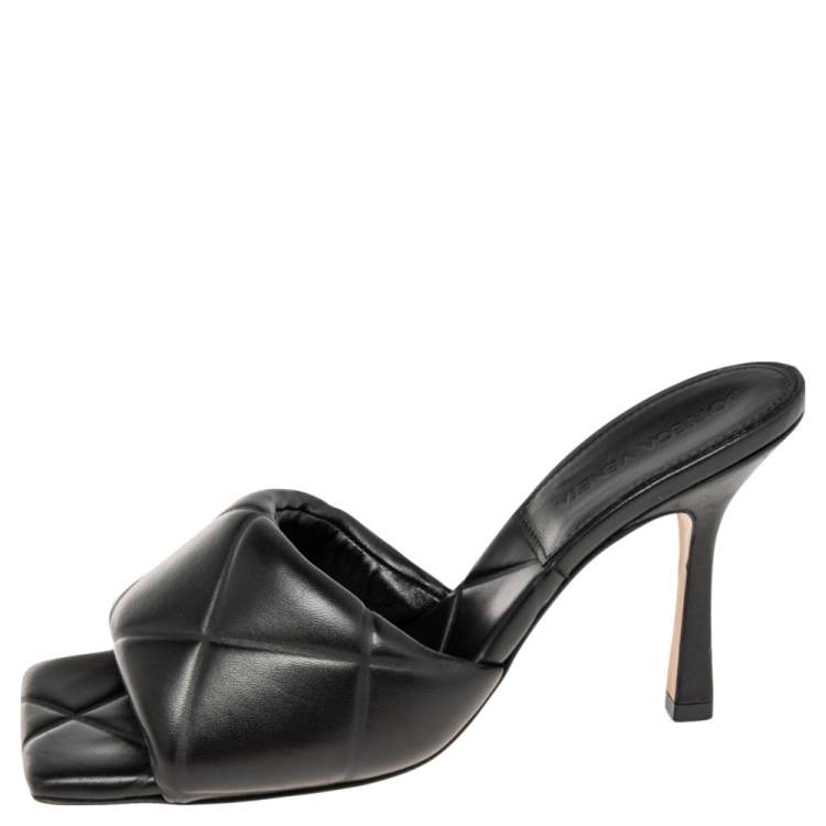 Pre Owned Bottega Veneta Black Intrecciato Leather Lido Slide Sandals Size 37