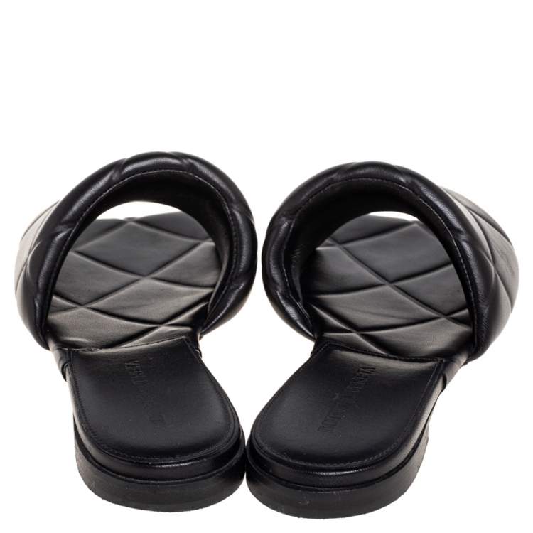 Pre Owned Bottega Veneta Black Leather Lido Flat Slides Size 37