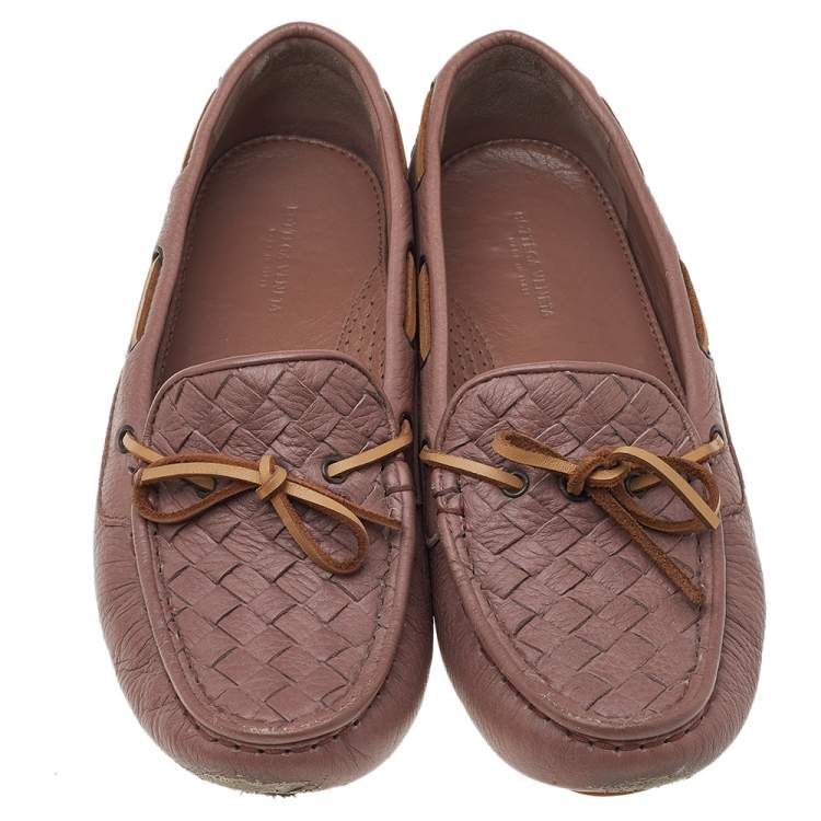 Pre Owned Bottega Veneta Beige Intrecciato Leather Bow Slip On Loafers Size 37
