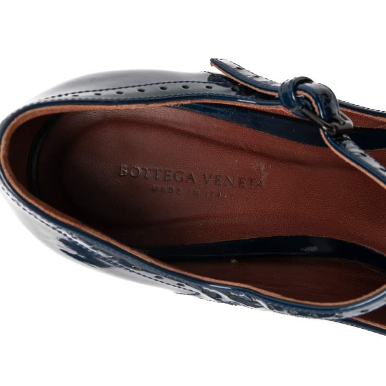 Pre Owned Bottega Veneta Blue Patent Leather And Leather Mary Jane Pumps Size 37.5