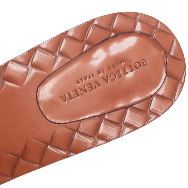 Pre Owned Bottega Veneta Burgundy  Intrecciato Leather Slide Sandals Size 39.5
