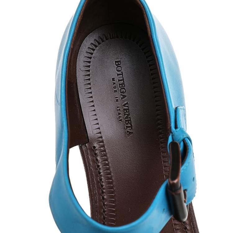 Pre Owned Bottega Veneta Blue Leather Flat Ankle Strap Sandals Size 40.5