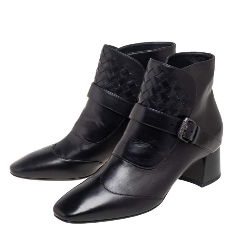 Pre Owned Bottega Veneta Black Leather And Intrecciato Leather Wingtip Ankle Boots Size 36.5