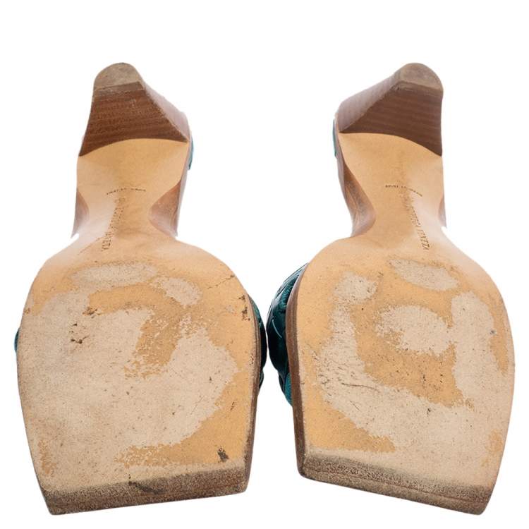 Pre Owned Bottega Veneta Metallic Blue Intrecciato Leather Square Toe Slide Sandals Size 39