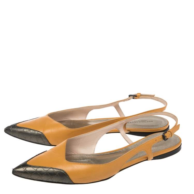 Pre Owned Bottega Veneta Yellow/Black Leather Slingback Sandals Size 39