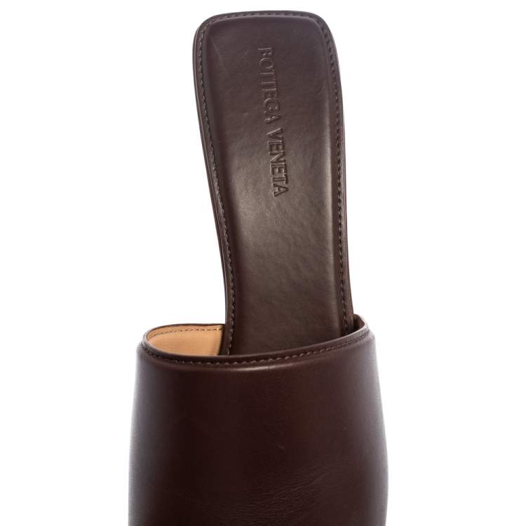 Pre Owned Bottega Veneta Brown Leather Block-Heel Mules Size 38.5