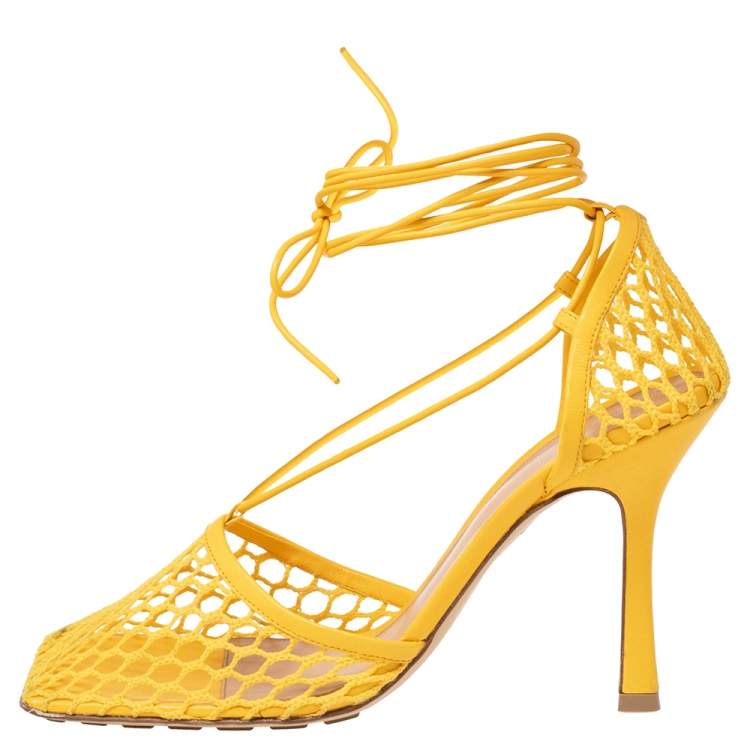 Pre Owned Bottega Veneta Mustard Leather And Mesh Ankle Wrap Pumps Size 39.5