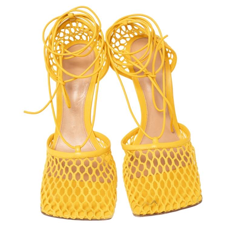 Pre Owned Bottega Veneta Mustard Leather And Mesh Ankle Wrap Pumps Size 39.5