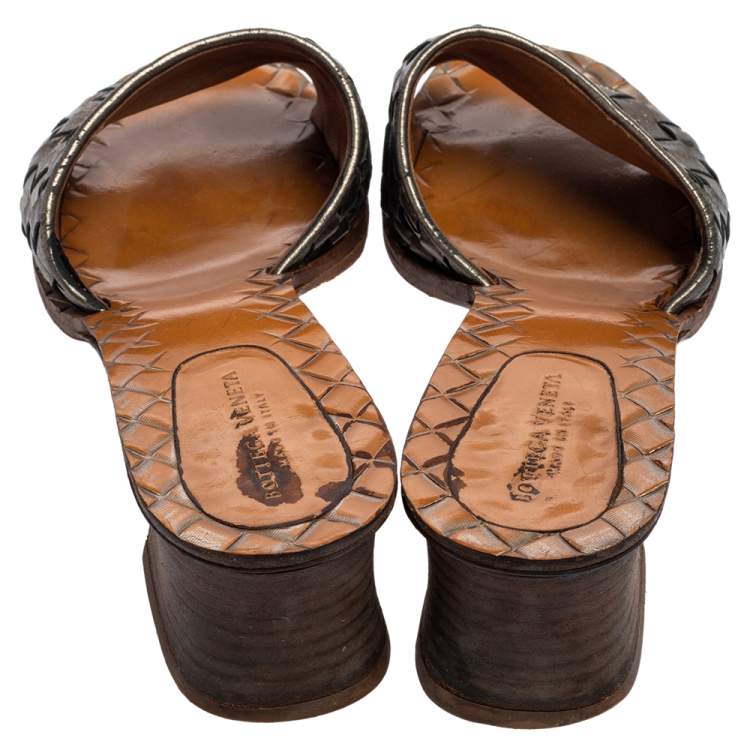 Pre Owned Bottega Veneta Metallic Intrecciato Leather Slide Sandals Size 36