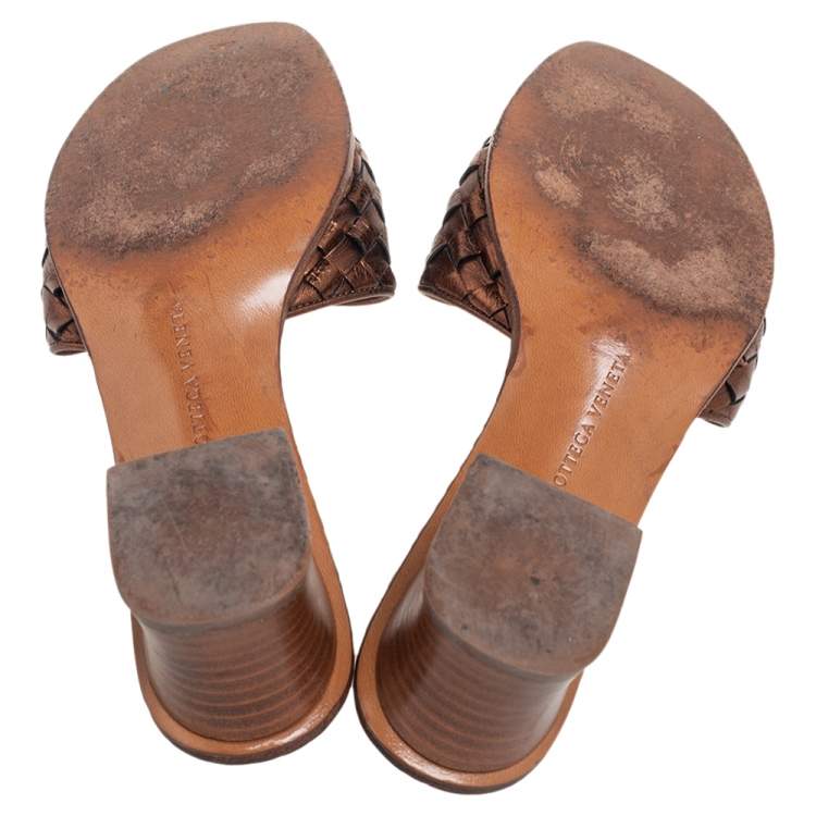 Pre Owned Bottega Veneta Metallic Bronze Leather Block Heel Slide Sandals Size 37.5