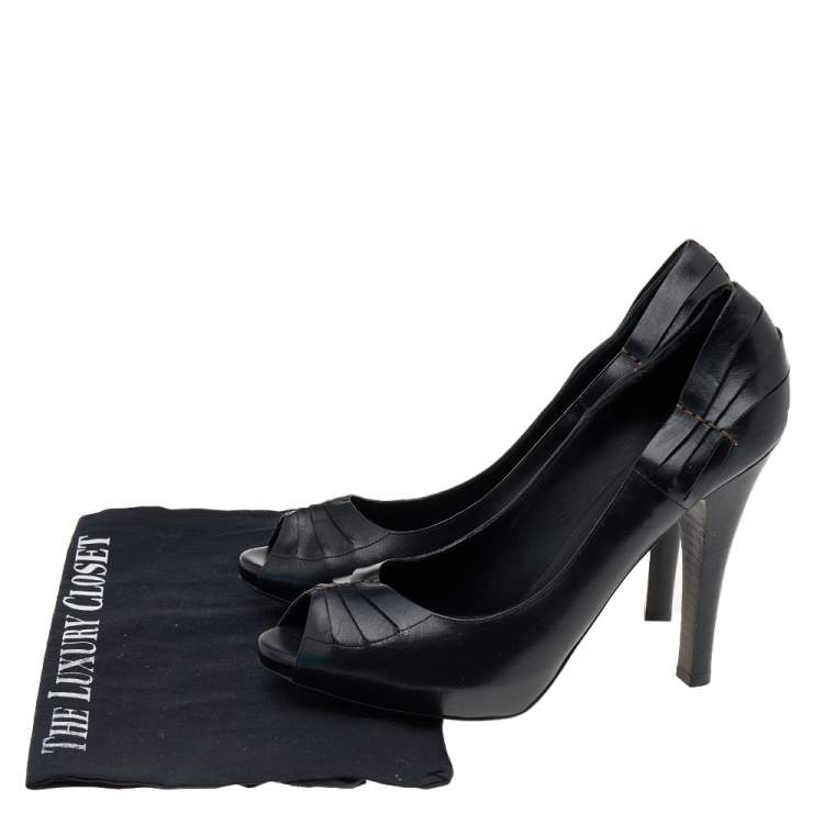 Pre Owned Bottega Veneta Black Leather Peep Toe Pumps Size 41