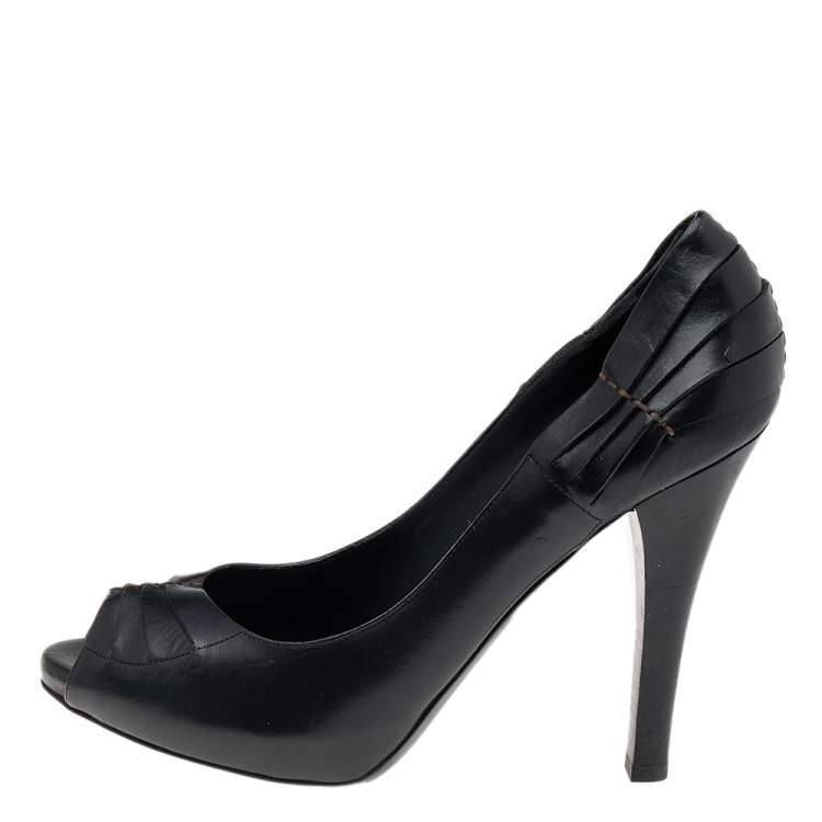 Pre Owned Bottega Veneta Black Leather Peep Toe Pumps Size 41