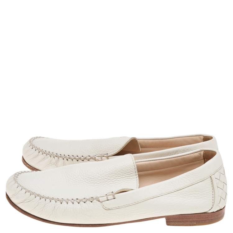 Pre Owned Bottega Veneta White Leather Slip On Loafers Size 39 