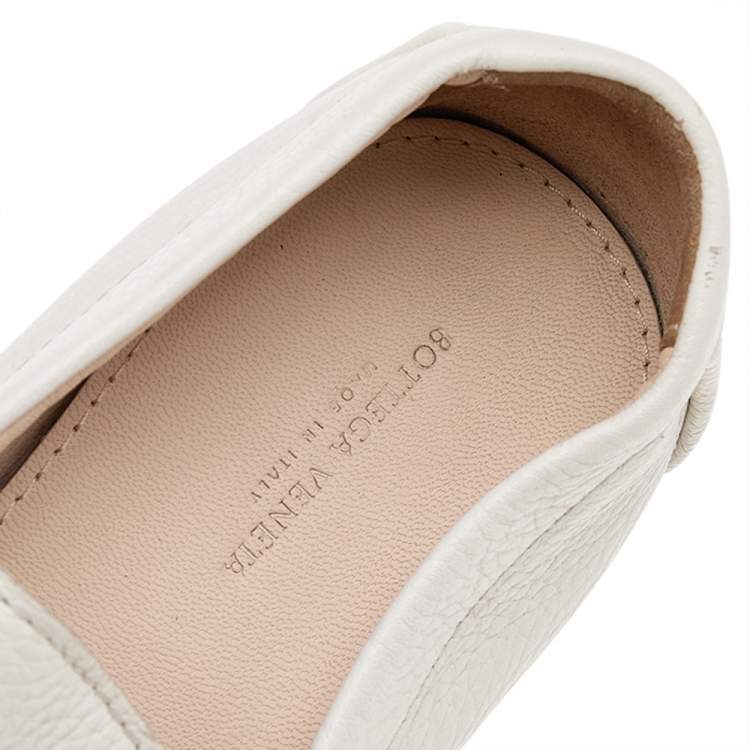 Pre Owned Bottega Veneta White Leather Slip On Loafers Size 39 