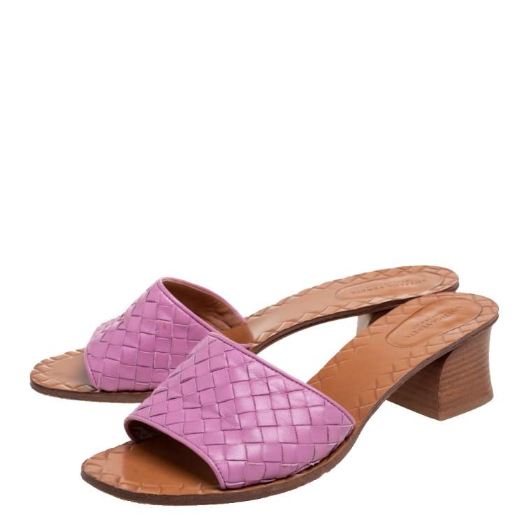 Pre Owned Bottega Veneta Pink Intrecciato Leather Slide Sandals Size 40