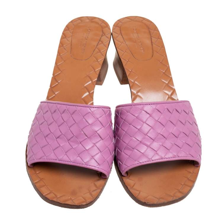 Pre Owned Bottega Veneta Pink Intrecciato Leather Slide Sandals Size 40
