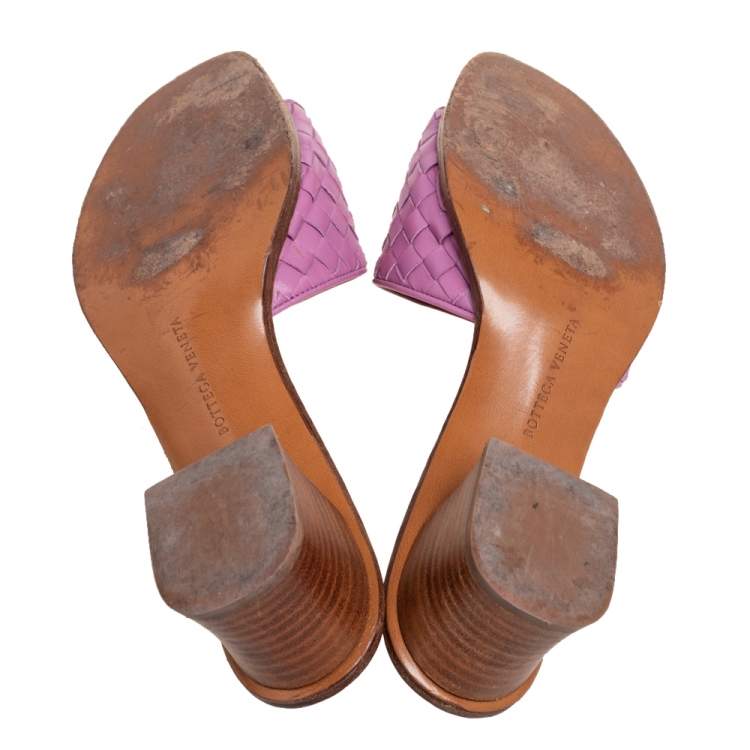Pre Owned Bottega Veneta Pink Intrecciato Leather Slide Sandals Size 40