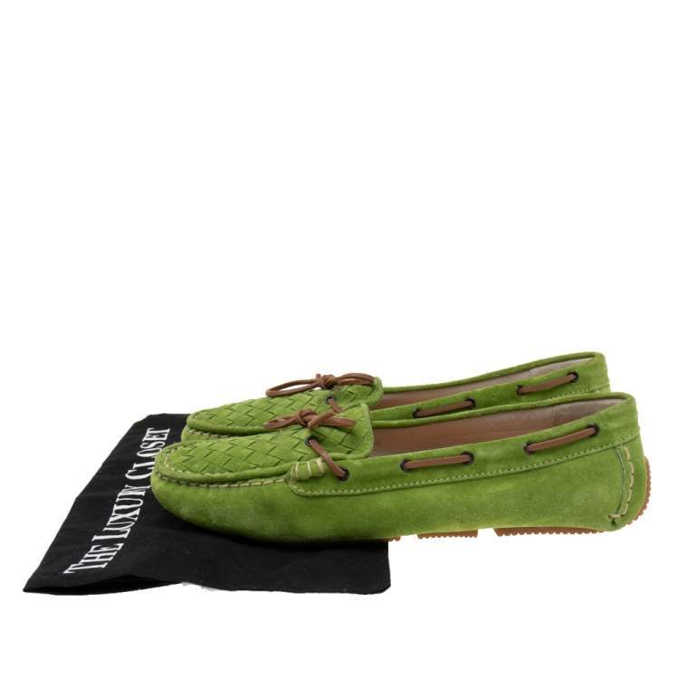 Pre Owned Bottega Veneta Green Intrecciato Suede Bow Slip on Loafers Size 41