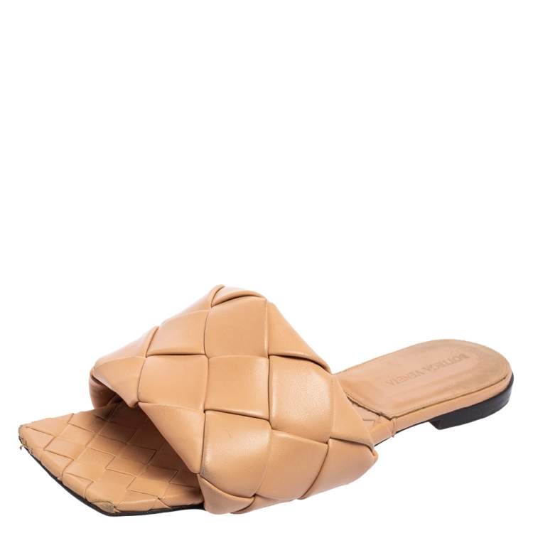 Pre Owned Bottega Beige Intrecciato Weave Leather Lido Flat Slides Size 39.5 