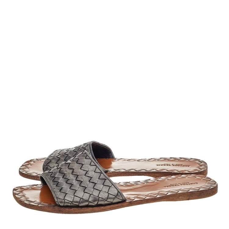 Pre Owned Bottega Veneta Metallic Intrecciato Leather Flat Slides Size 38