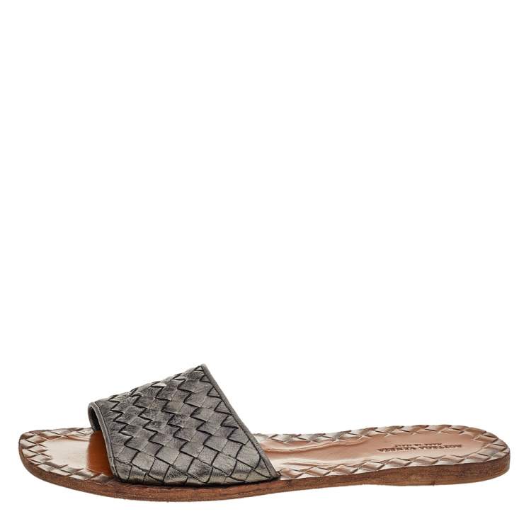 Pre Owned Bottega Veneta Metallic Intrecciato Leather Flat Slides Size 38