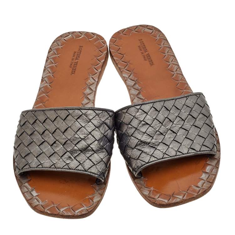 Pre Owned Bottega Veneta Metallic Intrecciato Leather Flat Slides Size 38