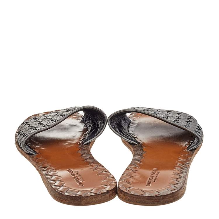 Pre Owned Bottega Veneta Metallic Intrecciato Leather Flat Slides Size 38