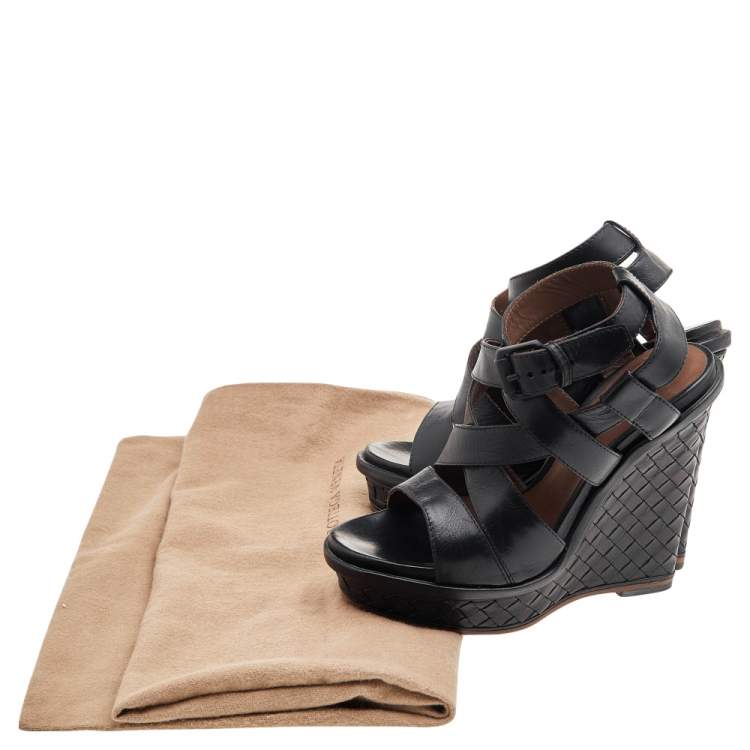 Pre Owned Bottega Veneta Black Leather Strappy Intrecciato Platform Wedge Sandals Size 36