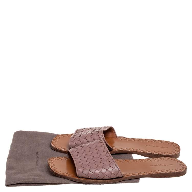 Pre Owned Bottega Veneta Beige Leather Intrecciato  Flats Size 39.5