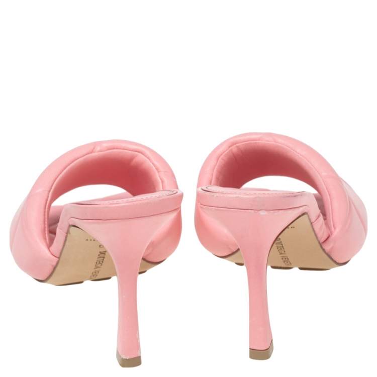 Pre Owned Bottega Veneta Pink Leather Lido Mule Sandals Size 39