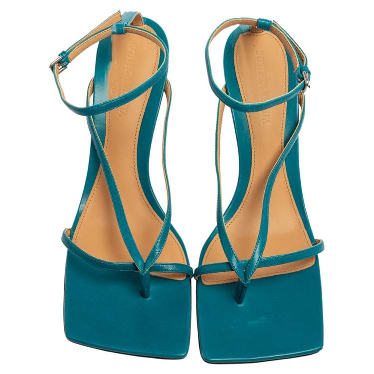Pre Owned Bottega Veneta Turquoise Blue Leather Square-Toe Thong Ankle-Strap Sandals Size 39