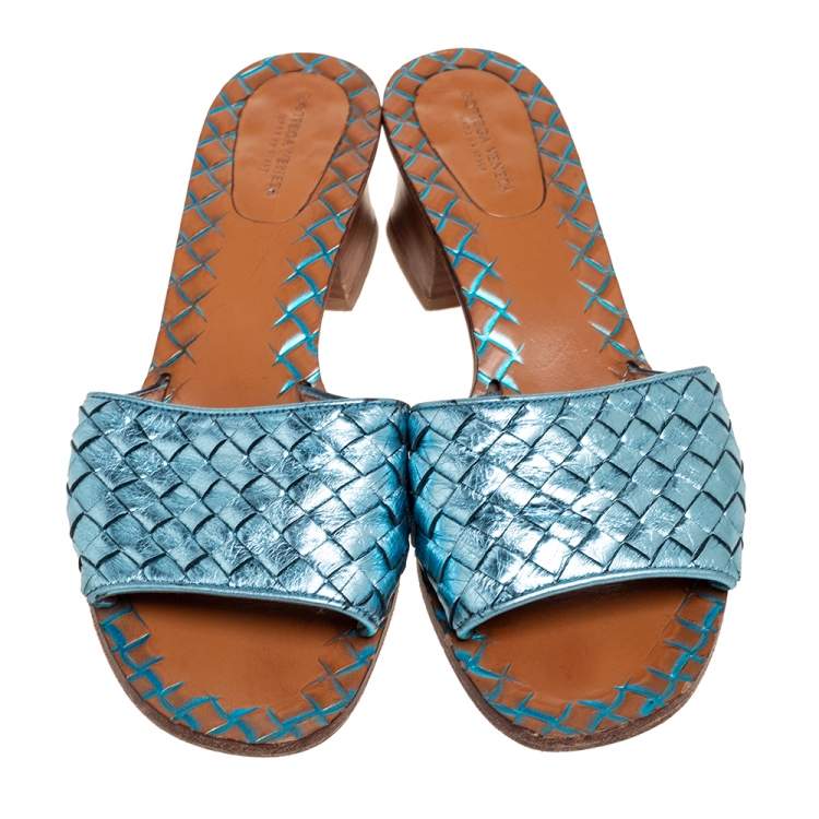 Pre Owned Bottega Veneta Metallic Blue Intrecciato Leather Slide  Sandals Size 38.5