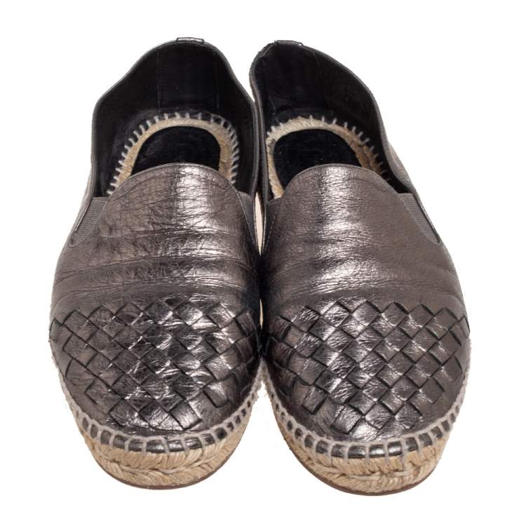 Pre Owned Bottega Veneta Metallic Dark Grey Intrecciato Leather Flat Espadrilles Size 39
