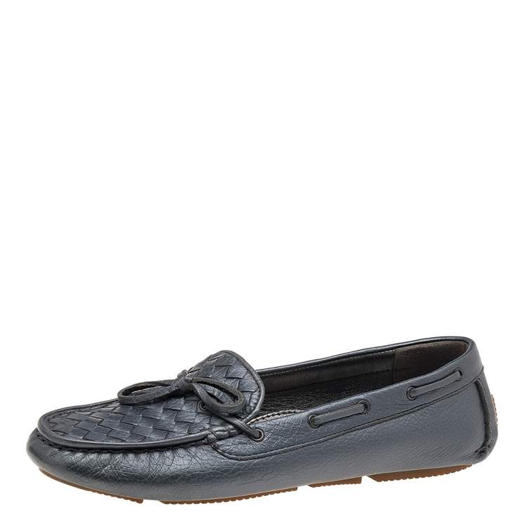 Pre Owned Bottega Veneta Grey Intrecciato Leather Bow Slip On Loafers Size 40