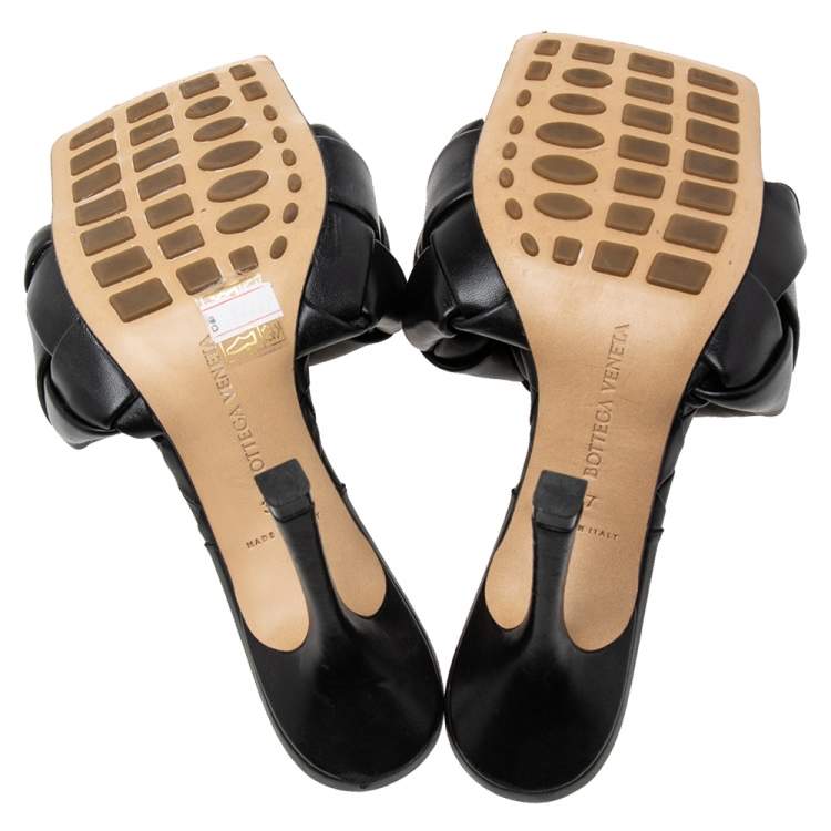 Pre Owned Bottega Veneta Black Intrecciato Leather Lido Sandals Size 37