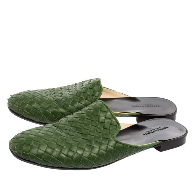 Pre Owned Bottega Veneta Green Intrecciato Leather Fiandra Flat Mules Size 38 