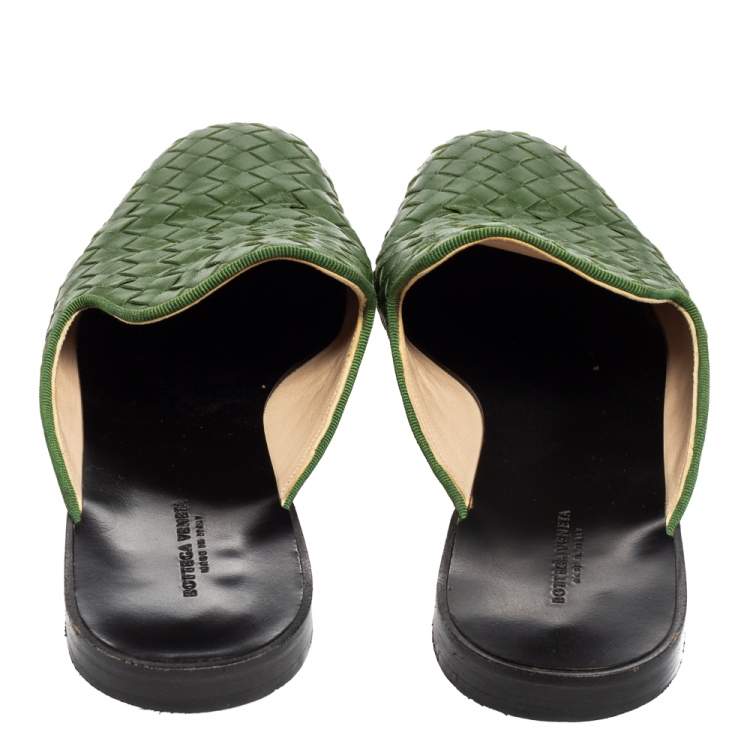Pre Owned Bottega Veneta Green Intrecciato Leather Fiandra Flat Mules Size 38 