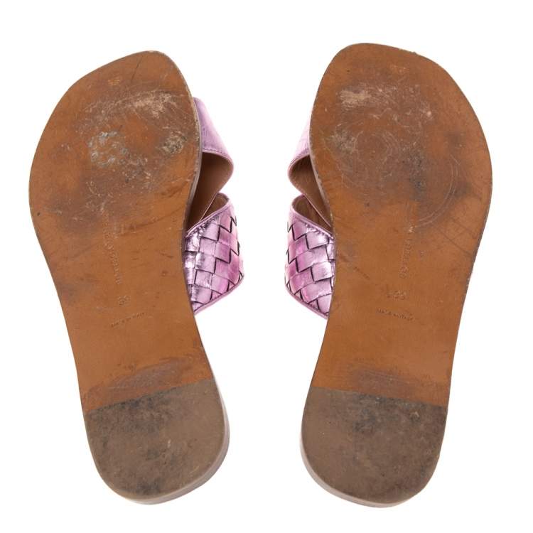 Pre Owned Bottega Veneta Pink Intrecciato Leather  Flat Sandals Size 39 