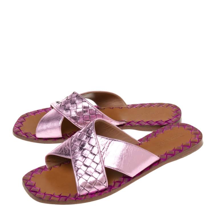 Pre Owned Bottega Veneta Pink Intrecciato Leather  Flat Sandals Size 39 