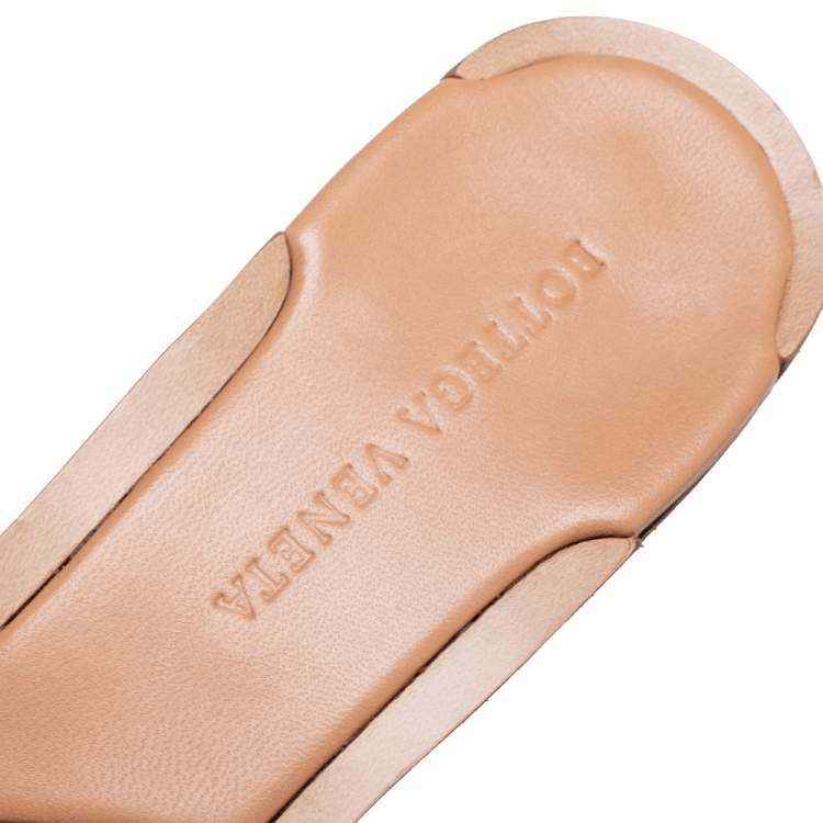 Pre Owned Bottega Veneta Gold Pleated Leather Slide Sandals Size 39