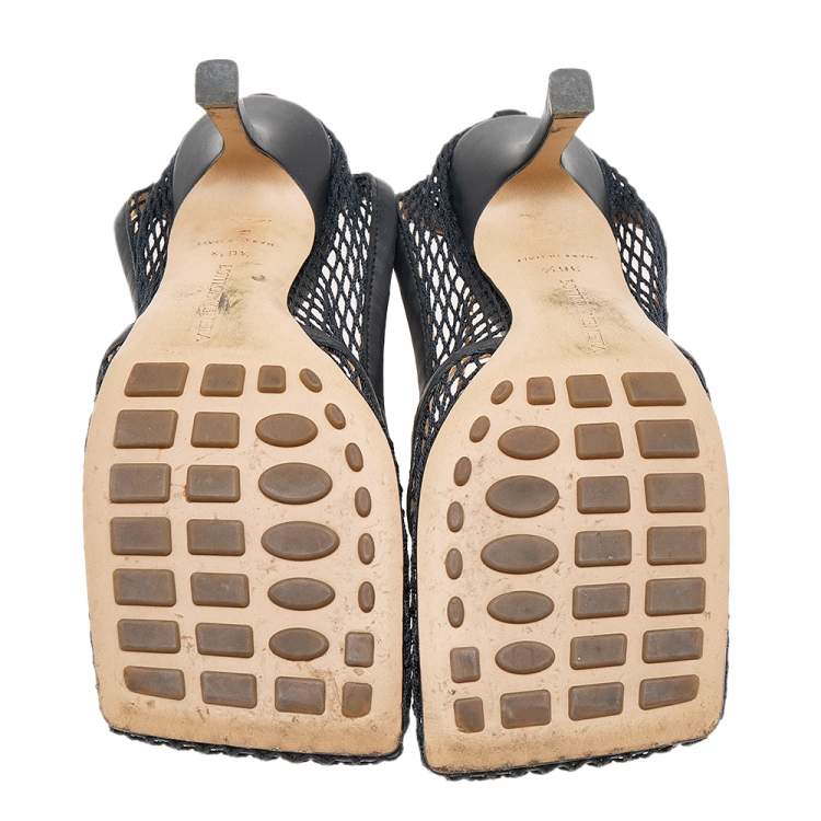 Pre Owned Bottega Veneta Black Mesh Chain Link Detail Square Toe Pumps Size 36.5