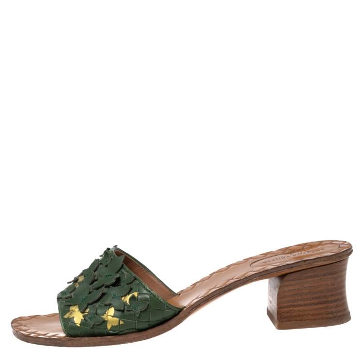 Pre Owned Bottega Veneta Green Intrecciato Leather Butterfly Applique Ravello Slide Sandals Size 39