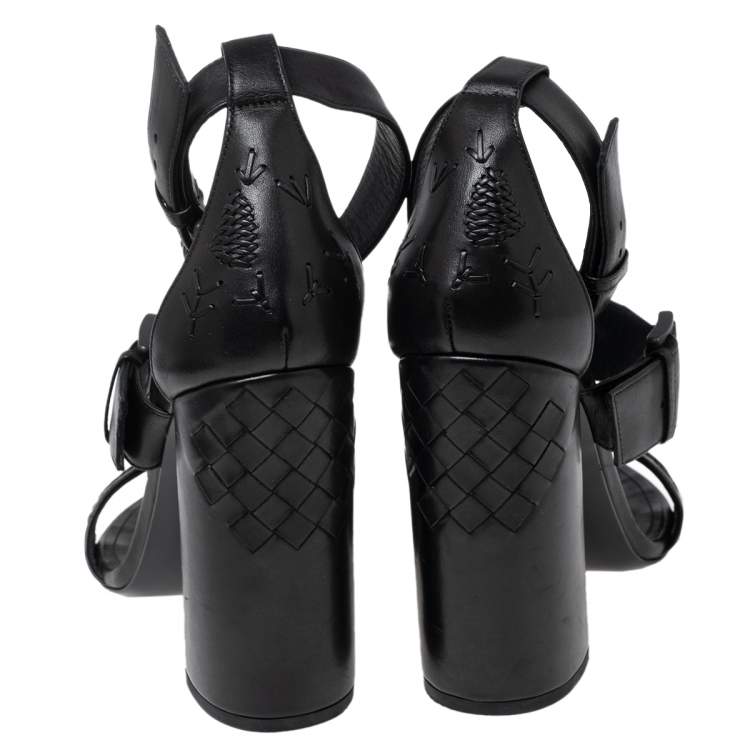 Pre Owned Bottega Veneta Black Intrecciato Leather Ankle Strap Sandals Size 38