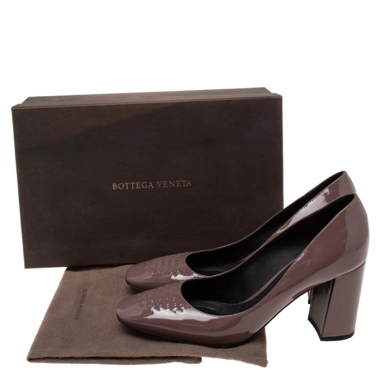 Pre Owned Bottega Veneta Brown Patent Leather Block Pumps Size 38.5