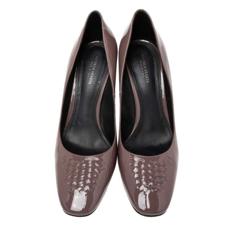 Pre Owned Bottega Veneta Brown Patent Leather Block Pumps Size 38.5
