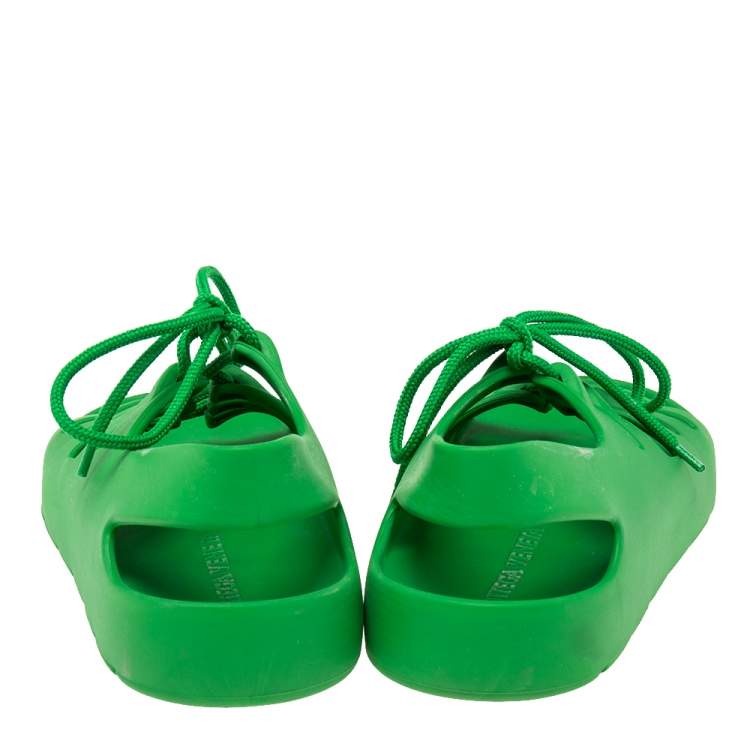 Pre Owned Bottega Veneta Green Rubber Lace Up Flat Sandals Size 39
