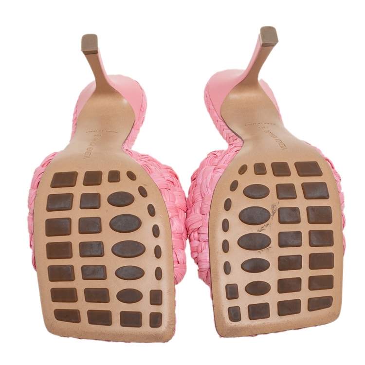 Pre Owned Bottega Veneta Pink Intrecciato Raffia Slide Sandals Size 39