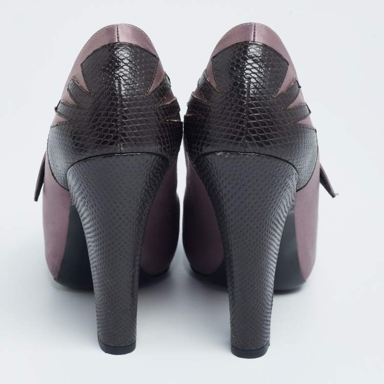 Pre Owned Bottega Veneta Brown/Mauve Lizard Leather and Satin Mary Jane Pumps Size 38.5