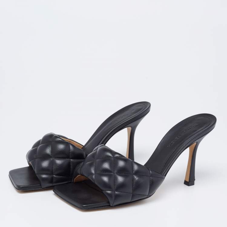 Pre Owned Bottega Veneta Black Leather Quilted Lido Slide Size 37.5 