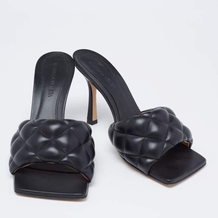 Pre Owned Bottega Veneta Black Leather Quilted Lido Slide Size 37.5 